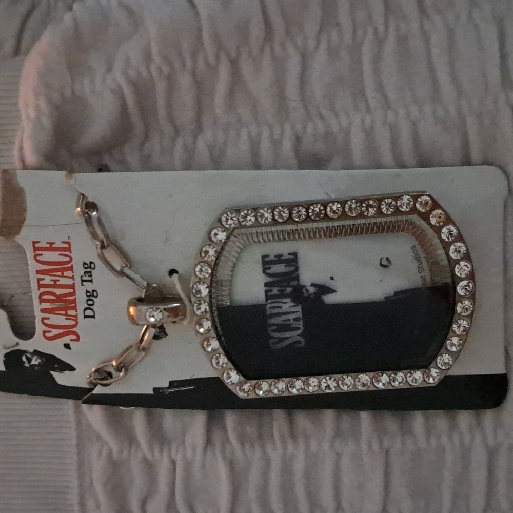 NWT SCARFACE TONY PACINO Necklece